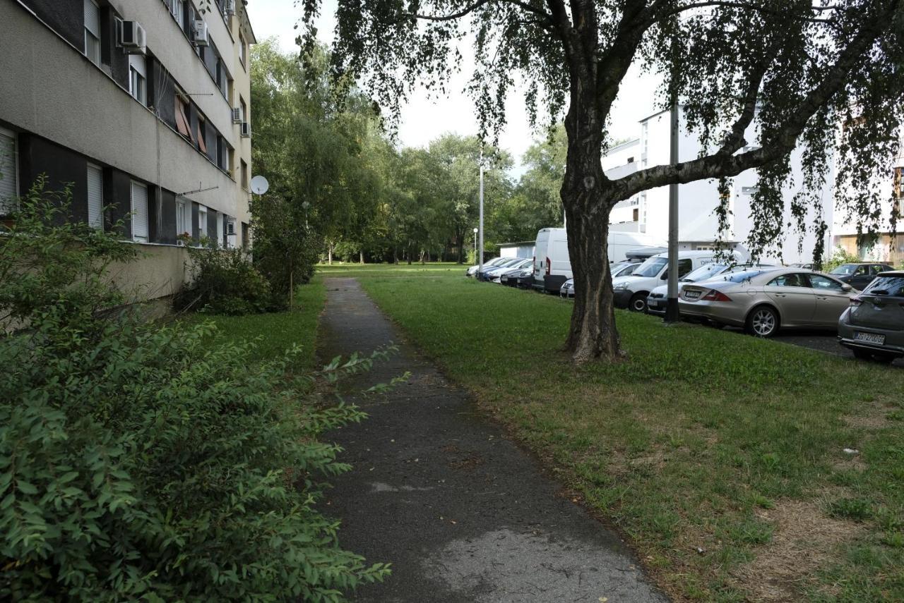 Vila Velebita, Sweet Cozy Appartement :) Zagrzeb Zewnętrze zdjęcie